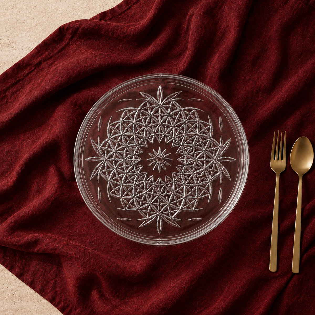 Serve appetizers, party finger foods, and evening bites with these 15cm Mini Taco Snack Plates. Designed with a broad base, gently sloping rim, and crystal-clear finish, each plate offers an elegant, practical stage for small bites, savory tacos, and casual table spreads.