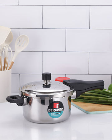 Trimax Stainless Steel Outer Lid 3L Pressure Cooker