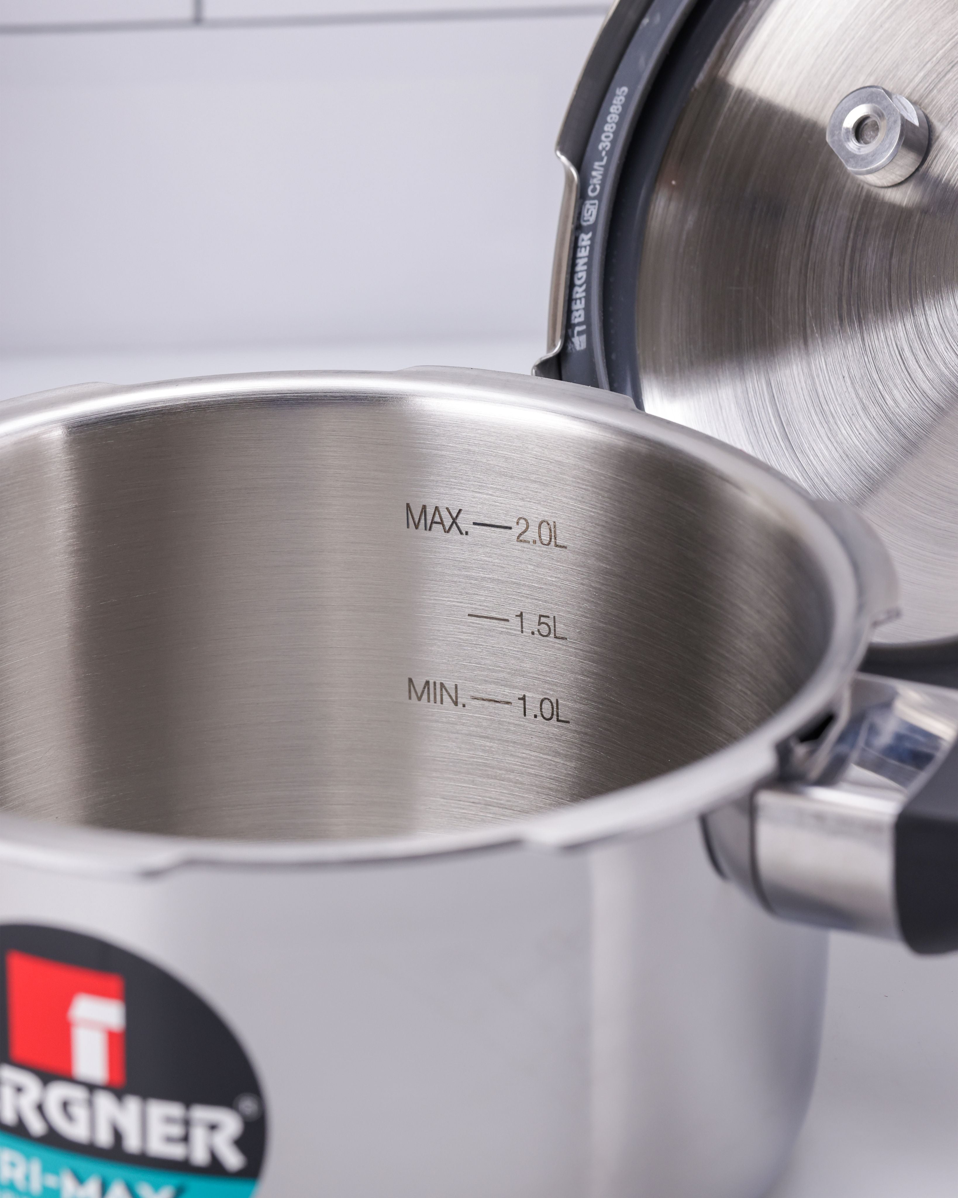Trimax Stainless Steel Outer Lid 3L Pressure Cooker