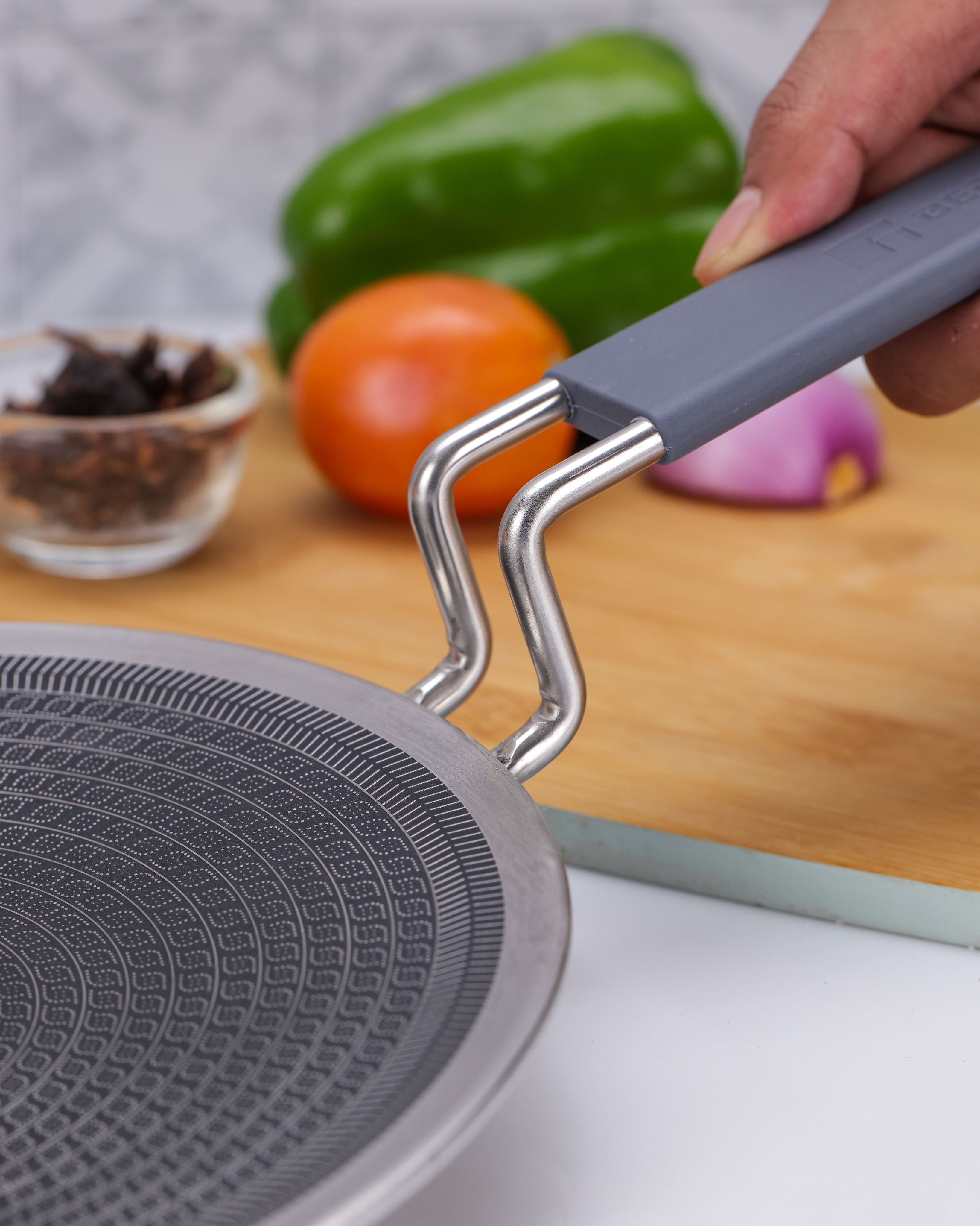 Hi-Tech Tri-Ply Stainless Steel Non-Stick 22cm Roti Tawa