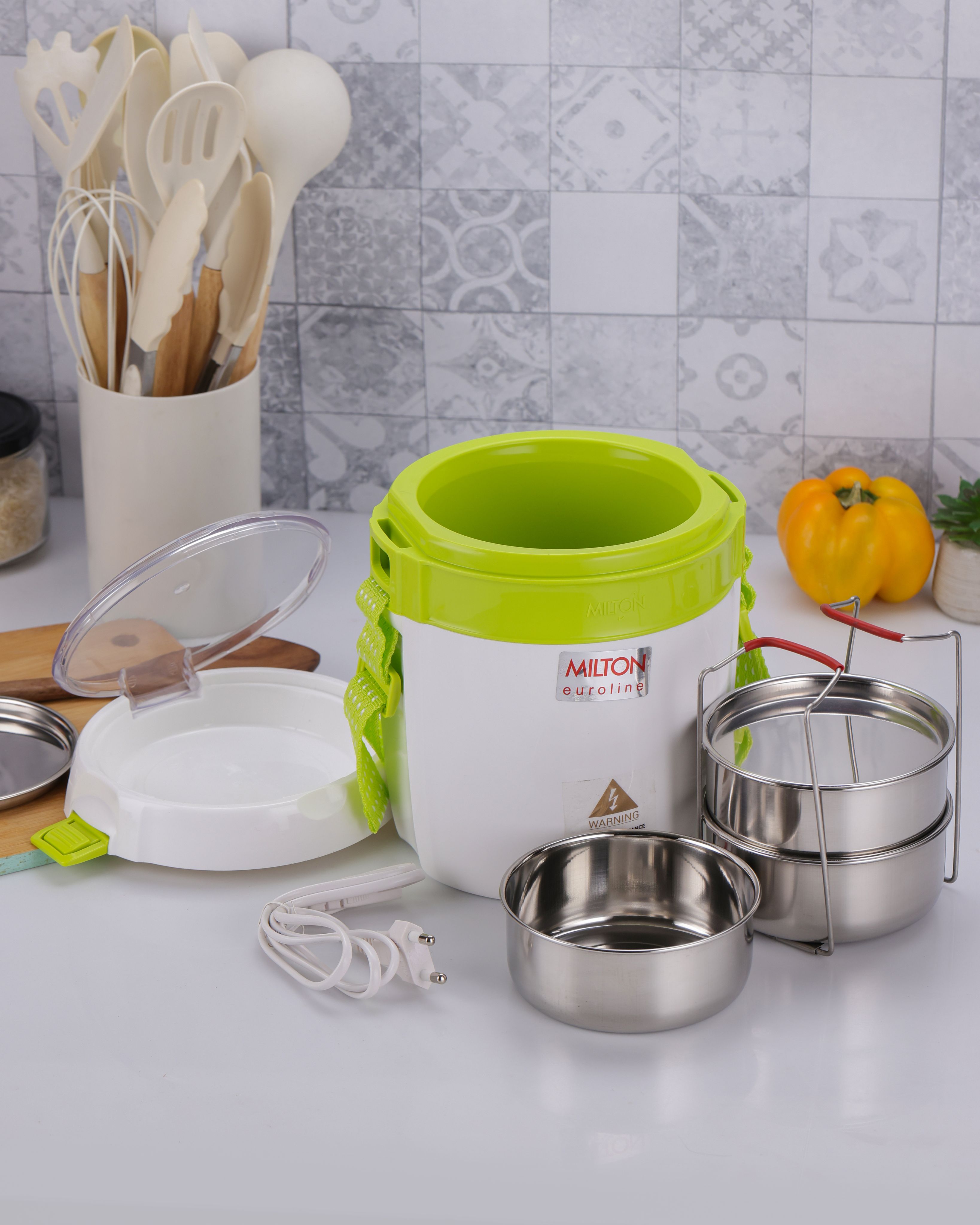 Futron Electric Lunchbox with 3 Containers