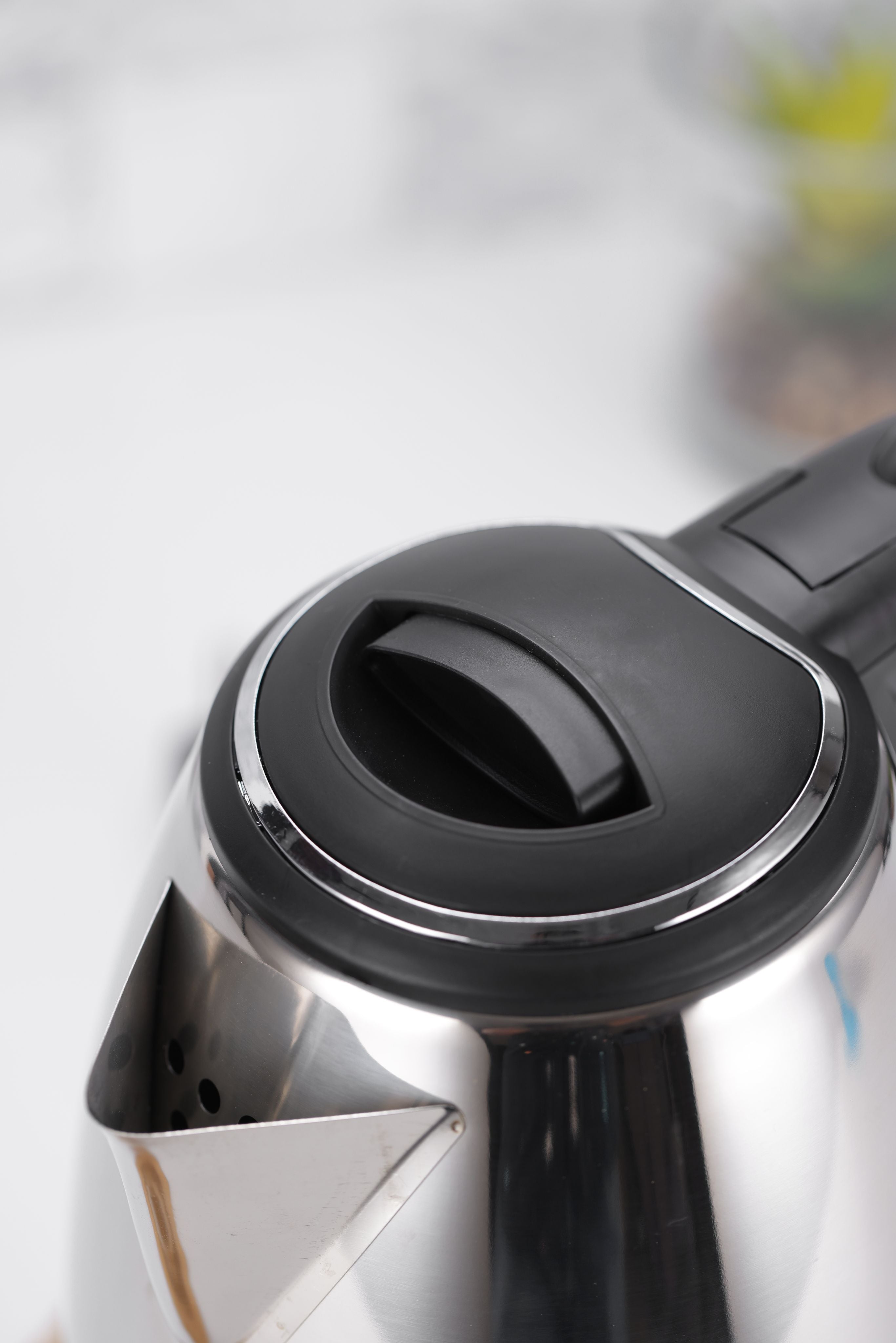 Insta Electric Kettle - 2L