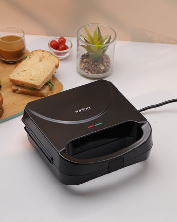 HSM011 Sandwich Maker