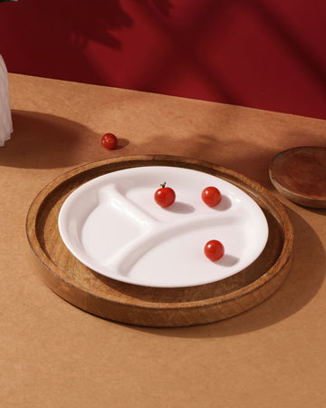 Winter Frost White 21.5 cm Divided Dish