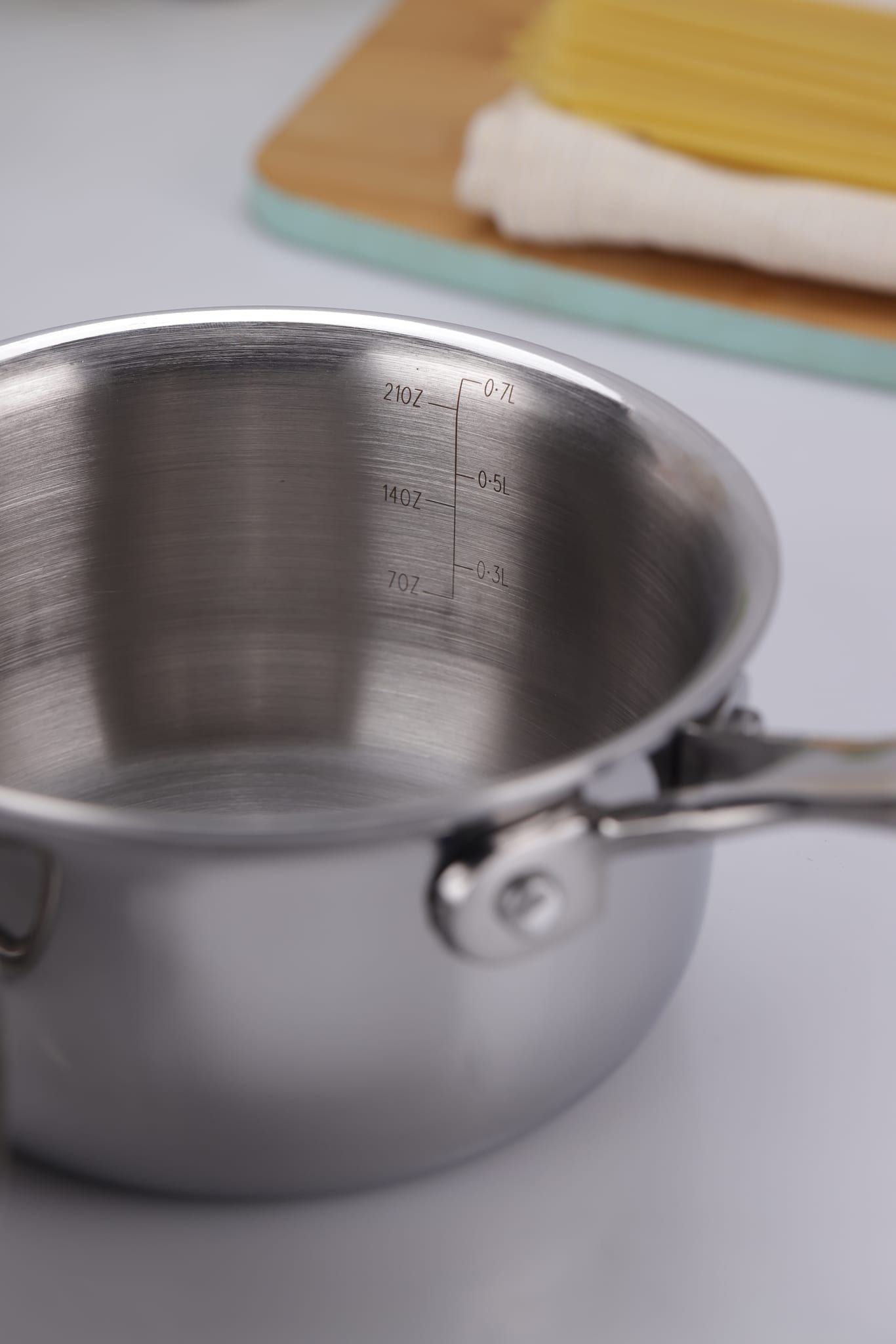 Argent Junior Chef Tri-Ply Stainless Steel 12cm Saucepan with Lid - 0.8L - 4