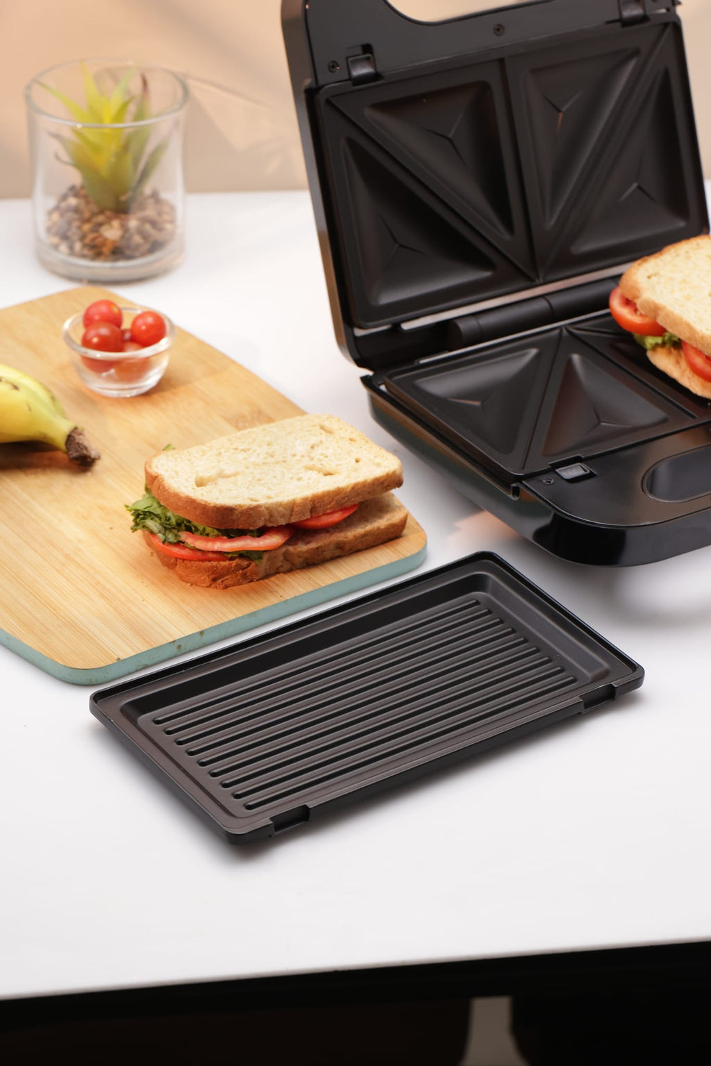 HSM011 Sandwich Maker - 1