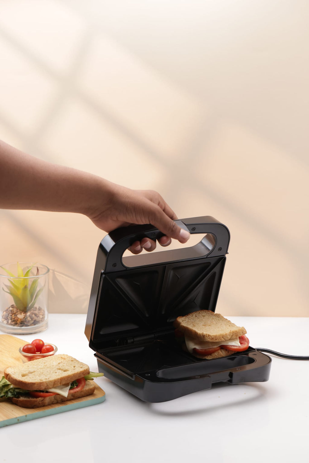 HSM011 Sandwich Maker - 3