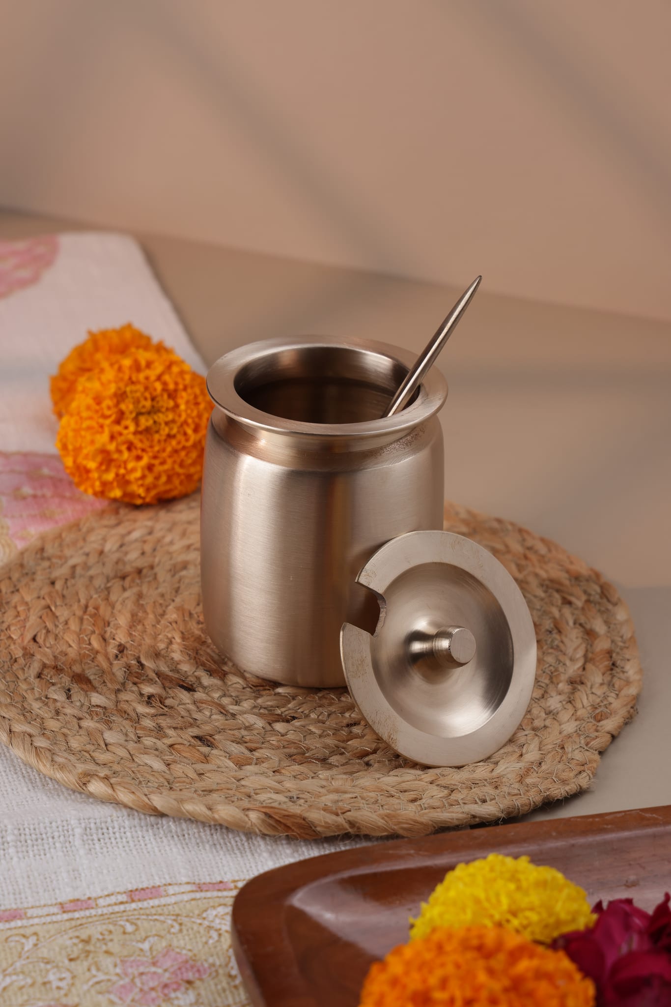 Bronze Oil Loti with Lid and Spoon, 400ml - 4